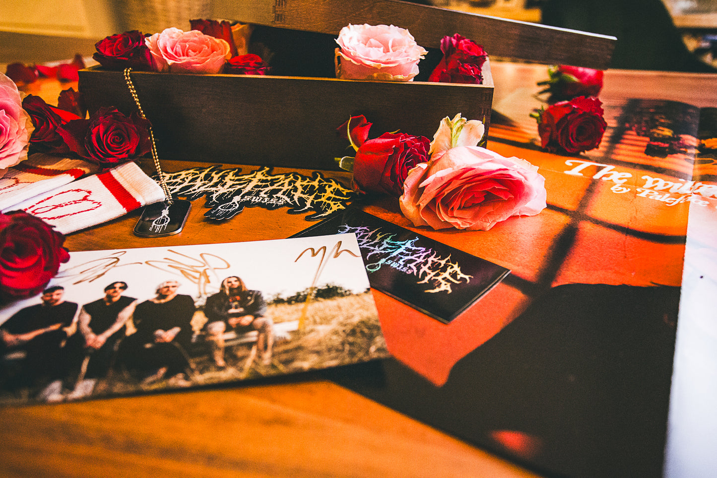 LIMITED "The wilted EP" Special Wooden Box