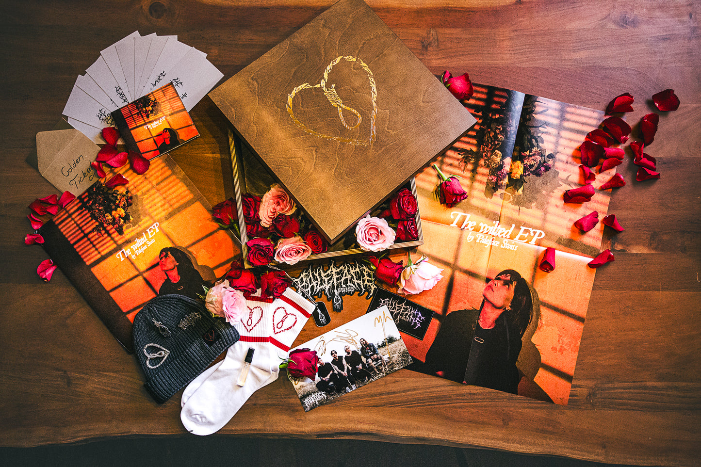 LIMITED "The wilted EP" Special Wooden Box